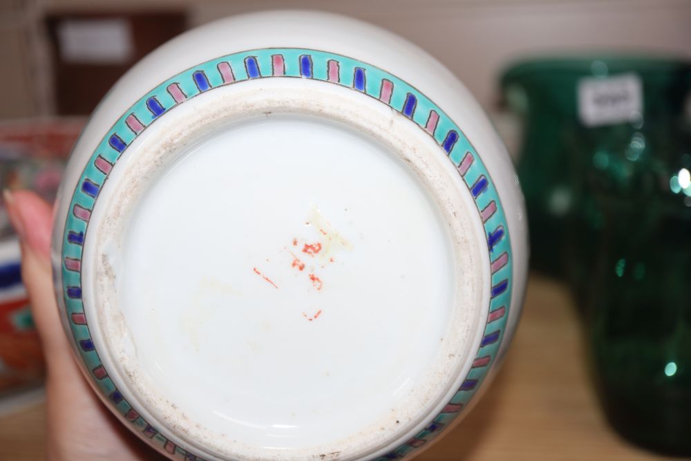 A Chinese bamboo brushpot, an Imari bowl, a Chinese vase, a bowl, a jar and two lids, largest diameter 28cm